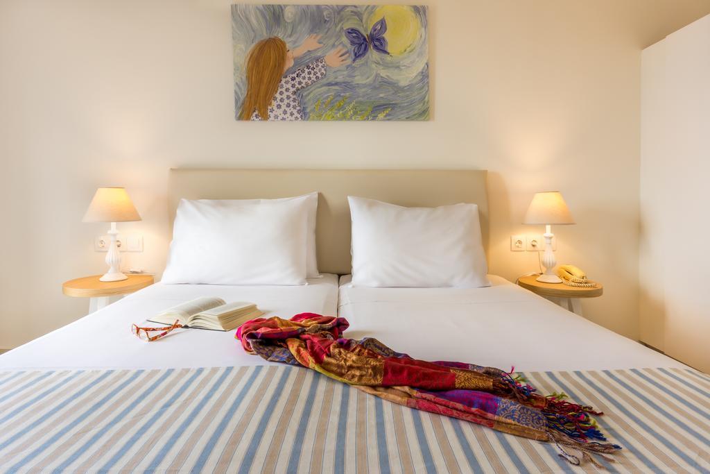 Chambre Double ou Lits Jumeaux - Vue sur Mer